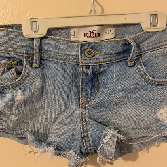 Holister low rise short - Picture 3 of 4